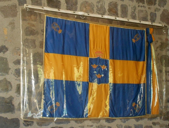 Image ‘Gustavia -Old Swedish flag in Museum’, by Roger W. Released under Creative Commons Attribution-ShareAlike 2.0 Generic (CC BY-SA 2.0) License.